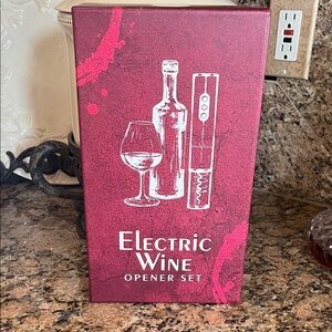 Uncle Viner Electric Wine Opener Set in Red
